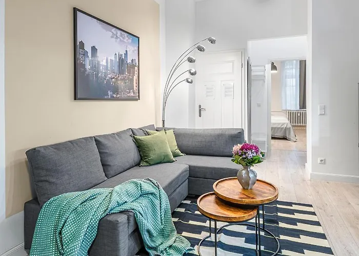 The Lohmeyerstr I, Lovely 1 Bedroom Group & Family Friendly, 2 - 4 Guests, Self Check In Apartmán