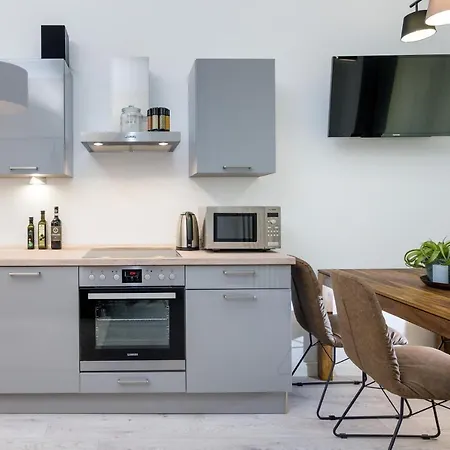 Apartment The Lohmeyerstr Vh Rechts, Lovely 2 Bedroom Up To 4 Berlin