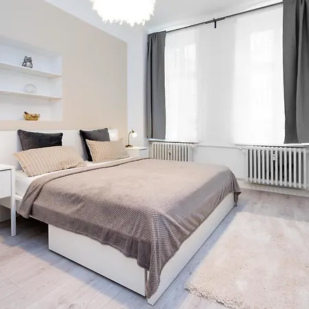 The Lohmeyerstr Vh Rechts, Lovely 2 Bedroom Up To 4 Apartment